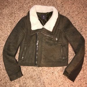 Army green jacket 🧥